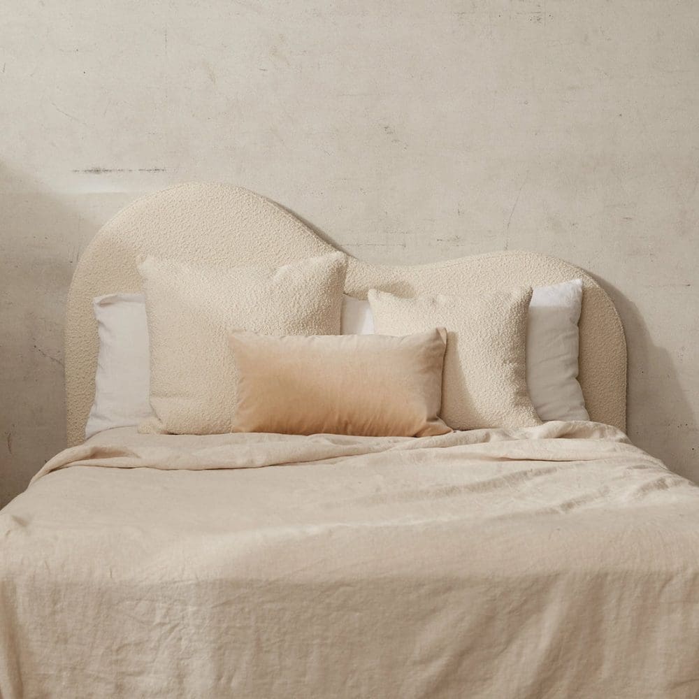 cream bedding