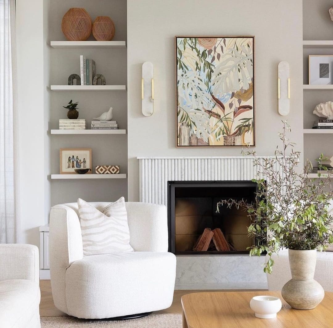 Natural floral artwork by Dani Heyward
