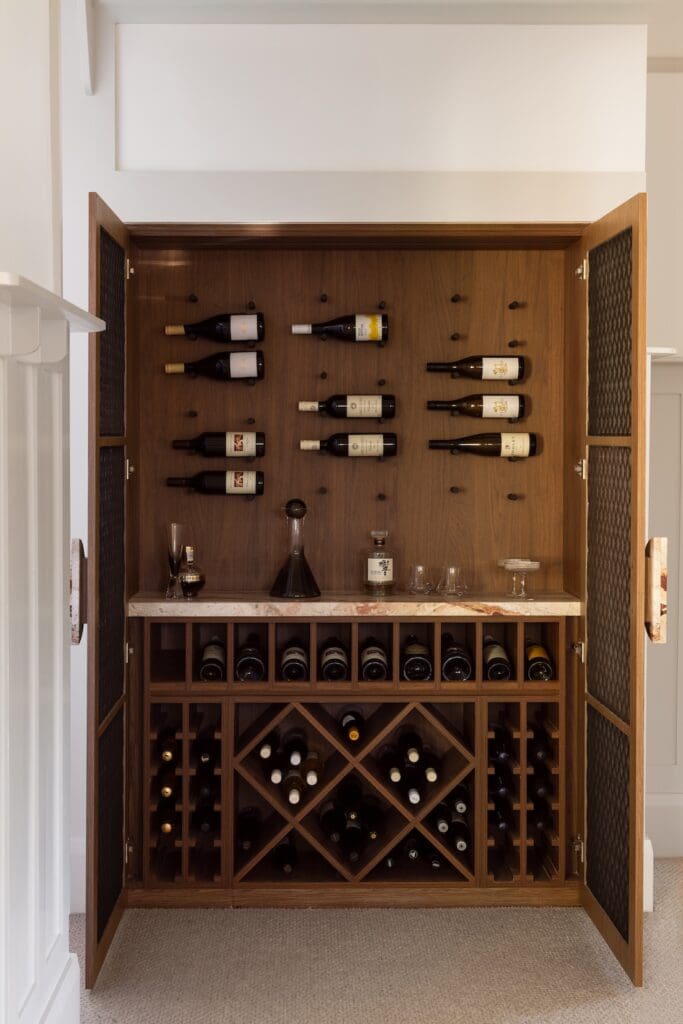 Peg style wine bottle holders