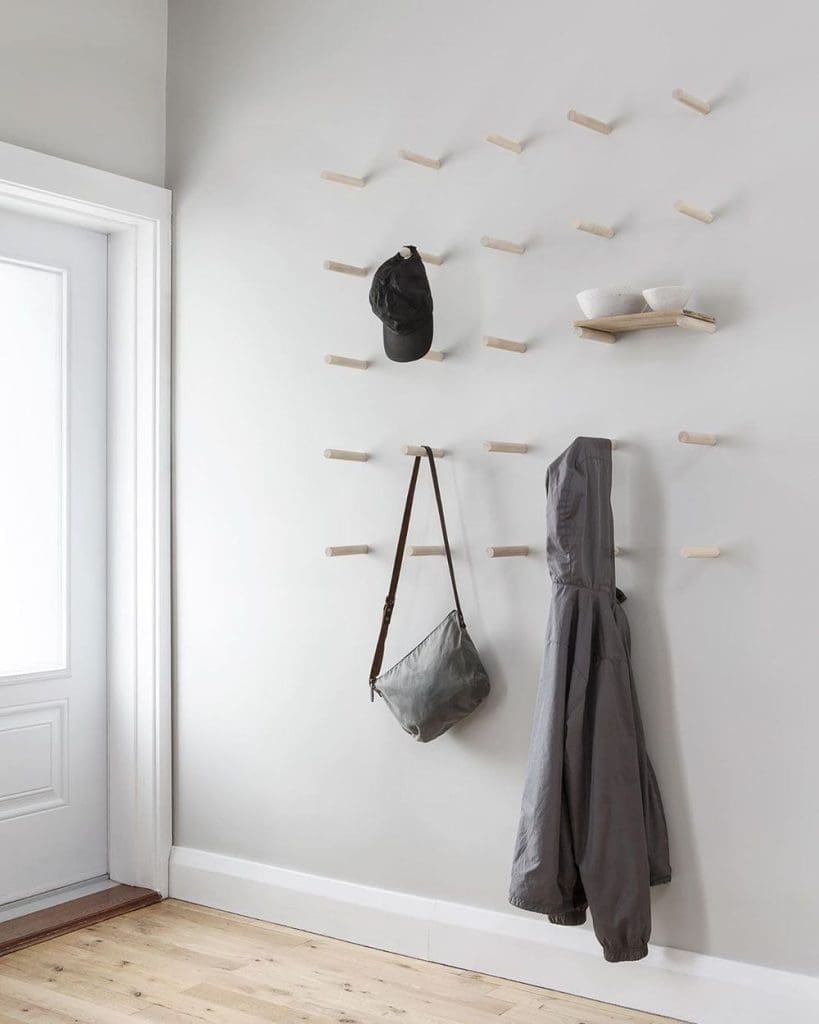 Minimalist-Entryway